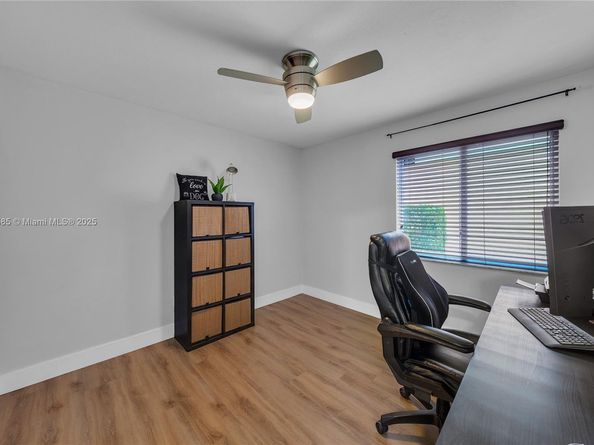14682 Vista Luna Dr, Davie FL 33325