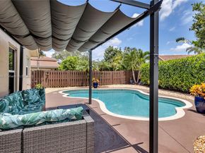 14682 Vista Luna Dr, Davie FL 33325