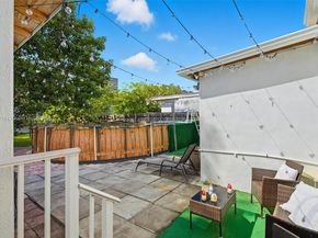 104 SW 40th Ave, Miami FL 33134