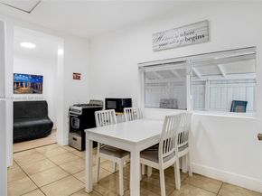 104 SW 40th Ave, Miami FL 33134