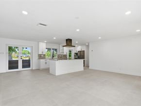 5805 NW 72nd Ave, Tamarac FL 33321-6039