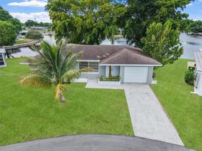 5805 NW 72nd Ave, Tamarac FL 33321-6039