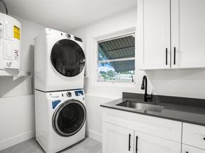 5805 NW 72nd Ave, Tamarac FL 33321-6039