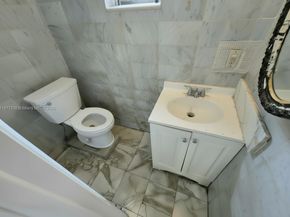 537 NW 20th Ave, Fort Lauderdale FL 33311
