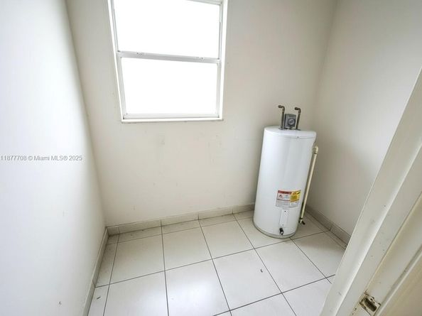 537 NW 20th Ave, Fort Lauderdale FL 33311