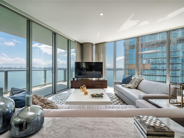 Undisclosed Address #A11994538, Miami FL 33137