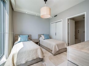 Undisclosed Address #A11994538, Miami FL 33137