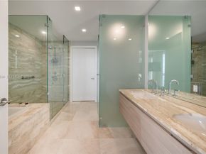 Undisclosed Address #A11994538, Miami FL 33137