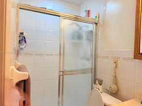 5369 Balsam Ter, Plantation FL 33317