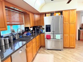 5369 Balsam Ter, Plantation FL 33317