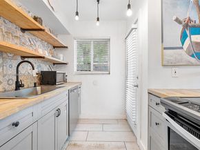 1411 NE 12th St, Fort Lauderdale FL 33304