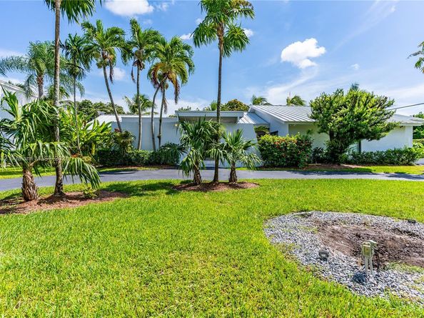 6900 SW 136th St, Palmetto Bay FL 33156