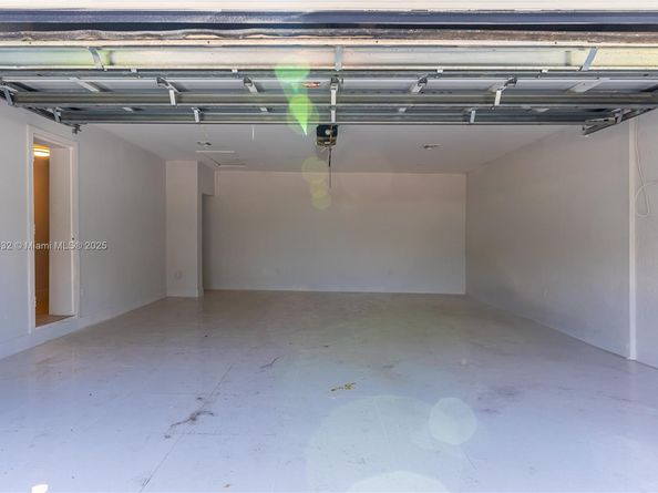 6900 SW 136th St, Palmetto Bay FL 33156