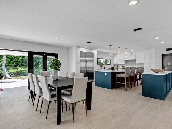 6900 SW 136th St, Palmetto Bay FL 33156