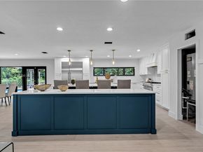 6900 SW 136th St, Palmetto Bay FL 33156