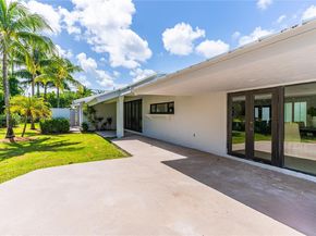 6900 SW 136th St, Palmetto Bay FL 33156