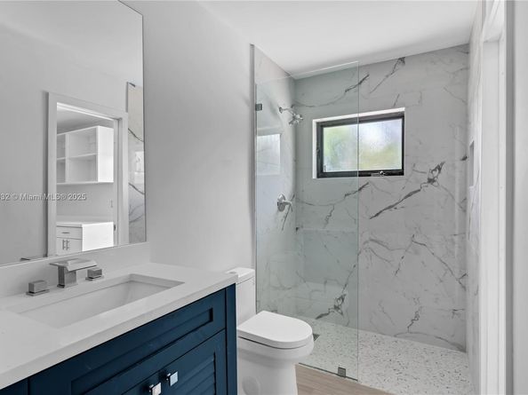 6900 SW 136th St, Palmetto Bay FL 33156