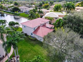 5923 NW 54th Cir, Coral Springs FL 33067