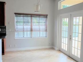 777 Tanglewood Cir, Weston FL 33327