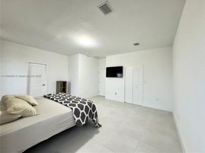 13627 SW 157th Ct, Miami FL 33196