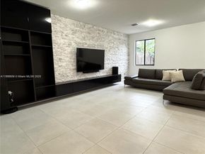 13627 SW 157th Ct, Miami FL 33196