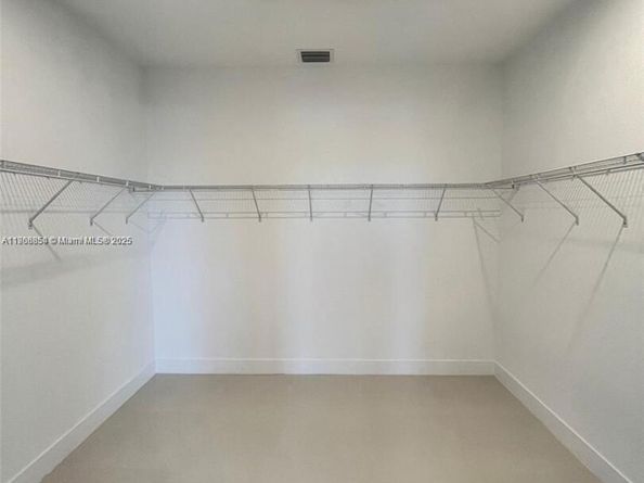 13627 SW 157th Ct, Miami FL 33196