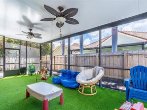 2793 Oakleigh Ln, Davie FL 33328