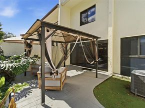 7855 SW 106th Ave, Miami FL 33173