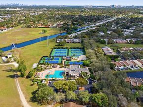 7855 SW 106th Ave, Miami FL 33173