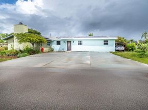 6890 SW 57th St, Davie FL 33314