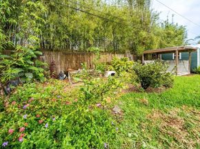 6890 SW 57th St, Davie FL 33314