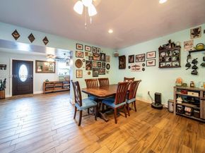 6890 SW 57th St, Davie FL 33314