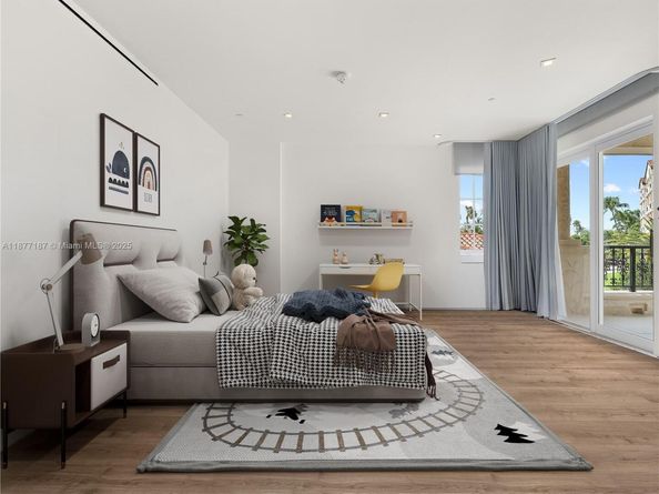 8011 Fisher Island Dr 8011, Miami Beach FL 33109