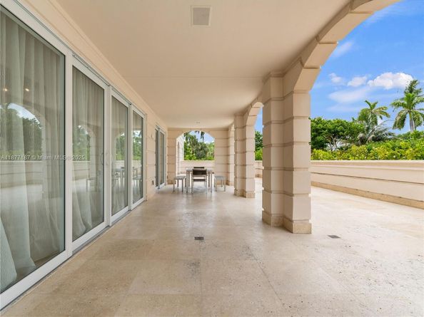 8011 Fisher Island Dr 8011, Miami Beach FL 33109