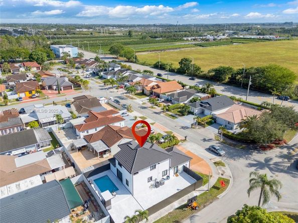 14285 SW 183rd Ter, Miami FL 33177