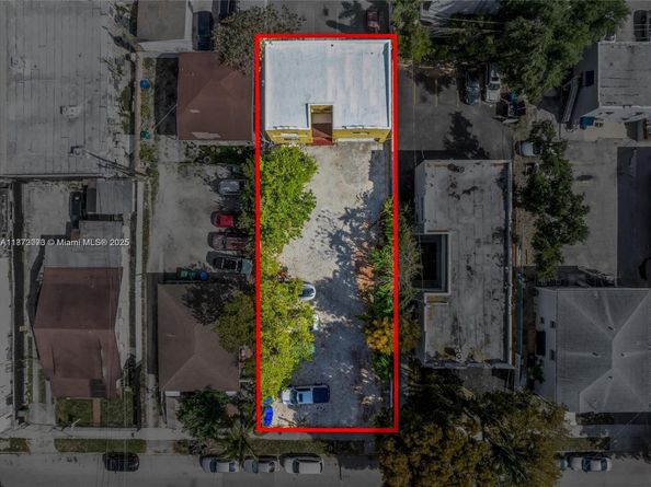 1145 NW 4th St, Miami FL 33128