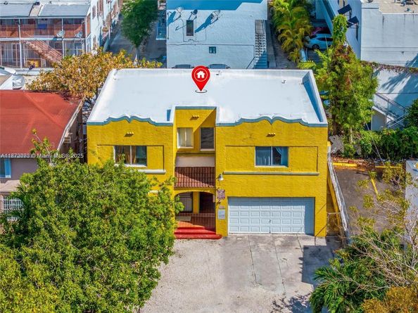 1145 NW 4th St, Miami FL 33128
