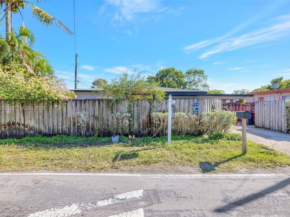508 NW 16th St, Fort Lauderdale FL 33311