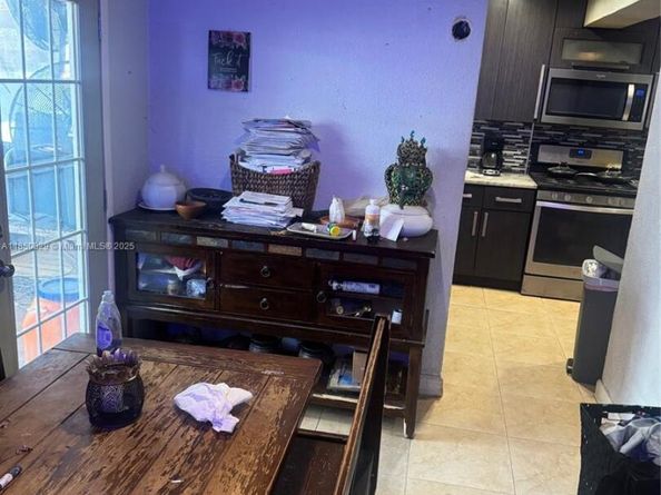 4600 NW 195th St, Miami Gardens FL 33055