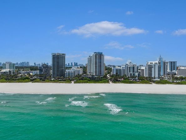 3801 Collins Ave 703, Miami Beach FL 33140