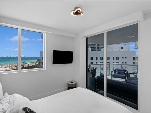 3801 Collins Ave 703, Miami Beach FL 33140