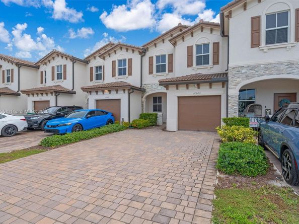 12523 NW 24th Ave, Miami FL 33167