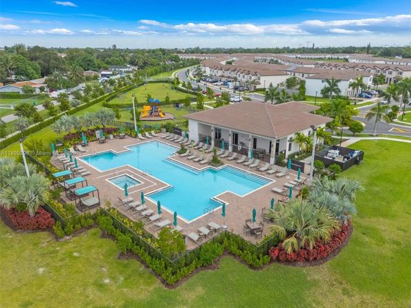 12523 NW 24th Ave, Miami FL 33167