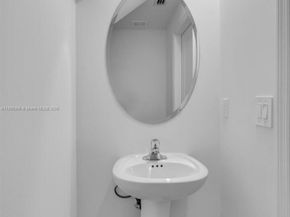 12523 NW 24th Ave, Miami FL 33167