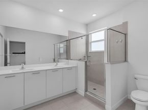 12523 NW 24th Ave, Miami FL 33167