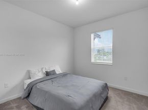 12523 NW 24th Ave, Miami FL 33167