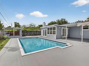 6842 NW 15th St, Plantation FL 33313