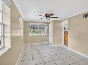 6842 NW 15th St, Plantation FL 33313