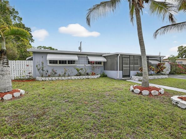 6842 NW 15th St, Plantation FL 33313