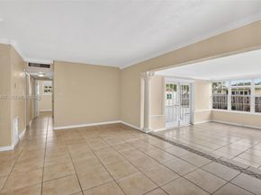 6842 NW 15th St, Plantation FL 33313